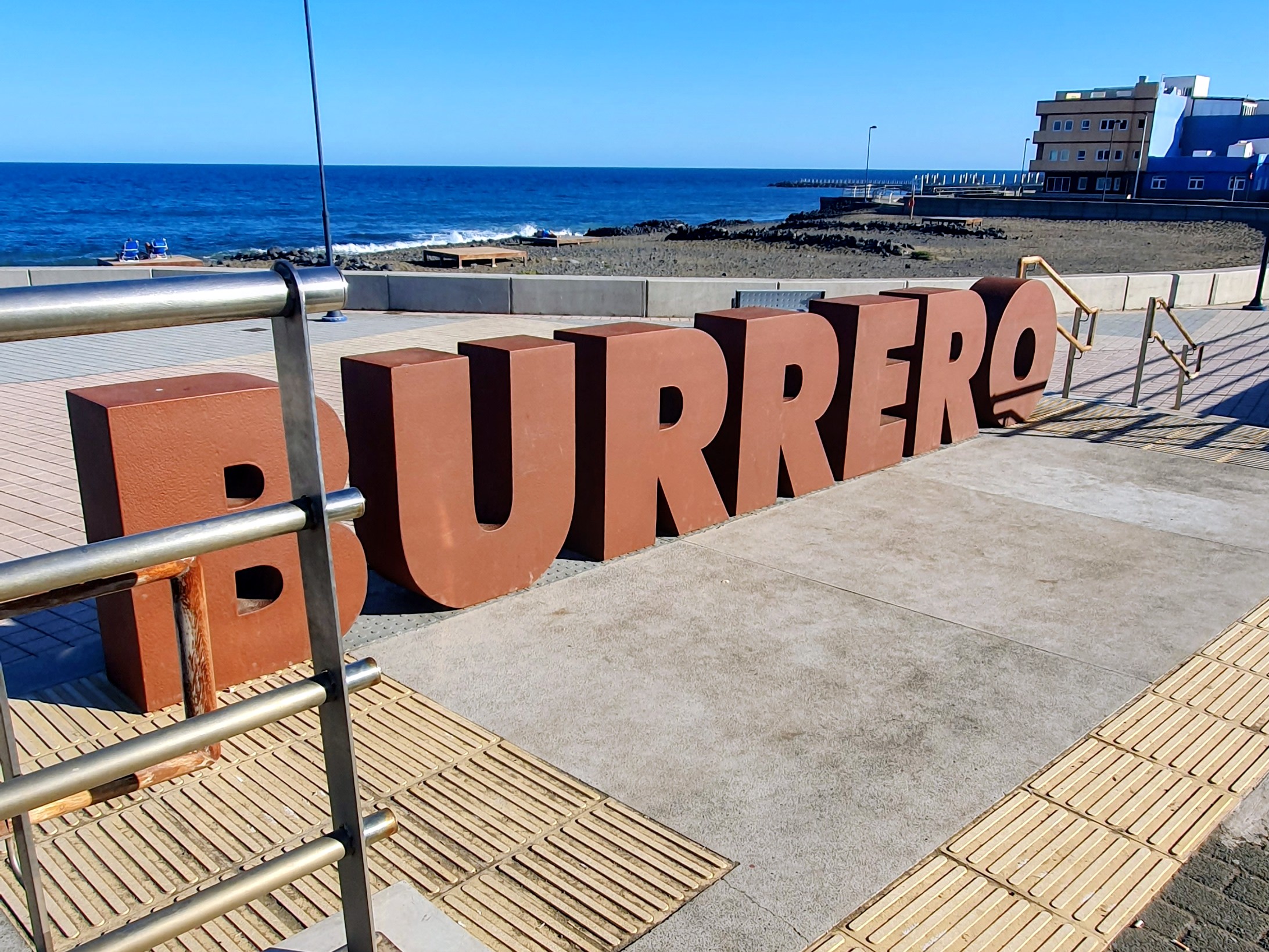 Burrero_beach_stay_laces_3